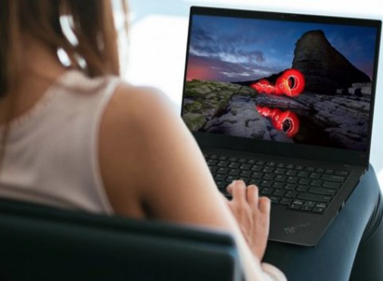Lenovo presenta nuevos servicios de fábrica centrados en el núcleo seguro de Windows