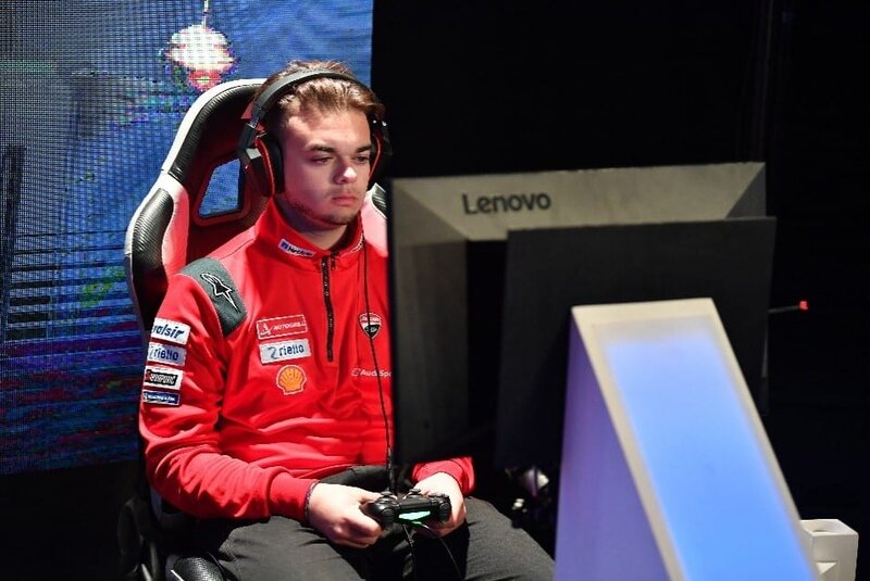 Lenovo y Dorna Sports amplían su acuerdo de patrocinio para el campeonato de eSport de MotoGP