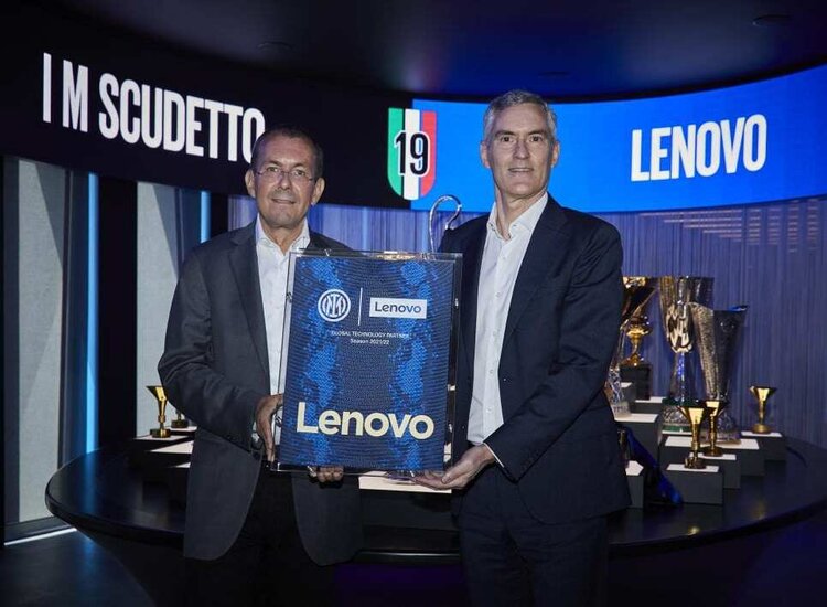 Lenovo y el Intel de Milan refuerzan su acuerdo de colaboración
