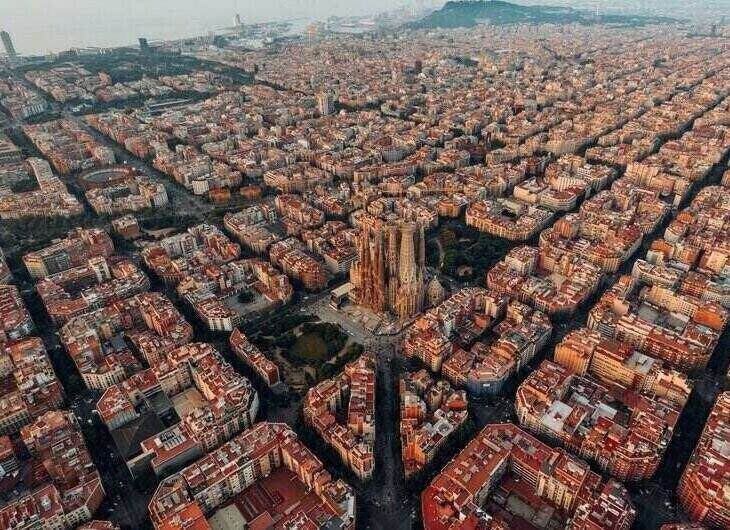 Barcelona utiliza la tecnología de computación en el edge de Lenovo para avanzar hacia el futuro