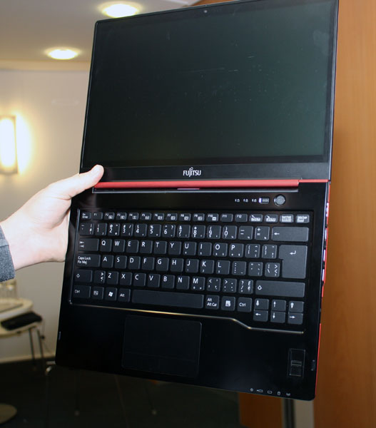 FujitsuLifebookPremium-2