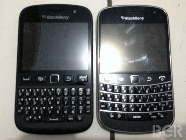 blackberry-9720-1