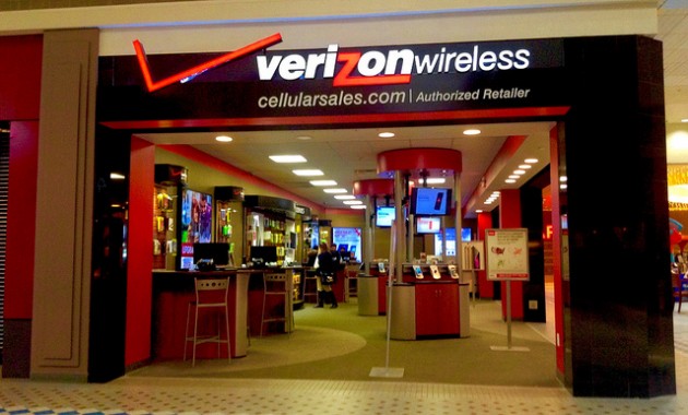 16461227455_7ee0443ac8_z