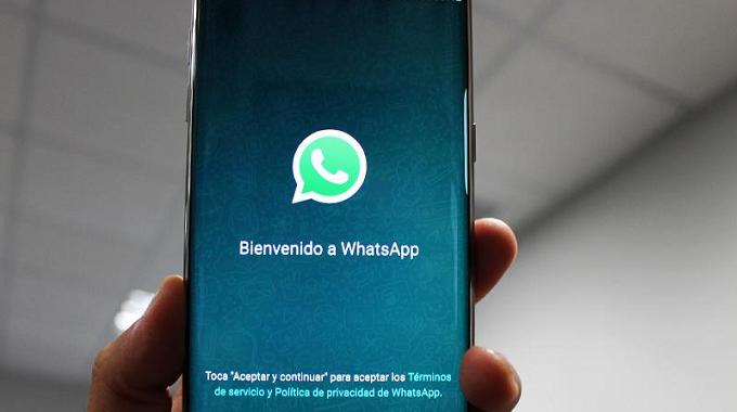 La UE investigará la cesión de datos de usuarios de WhatsApp a Facebook
