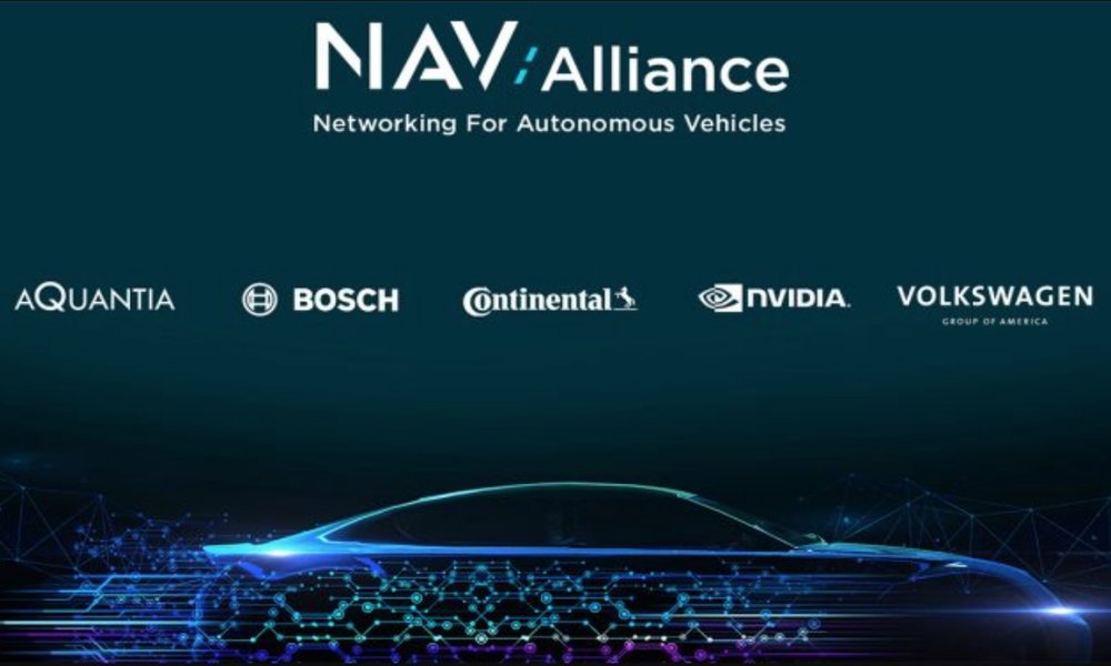 Nace una alianza para desarrollar una red para vehículos autónomos