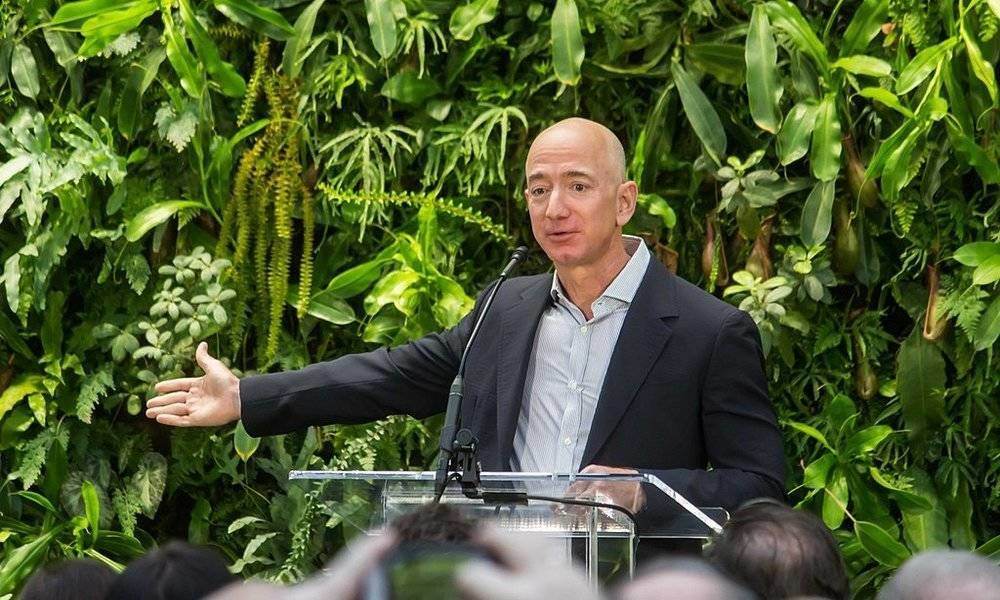 Jeff Bezos se queda con el 75% de sus acciones de Amazon tras acordar su divorcio