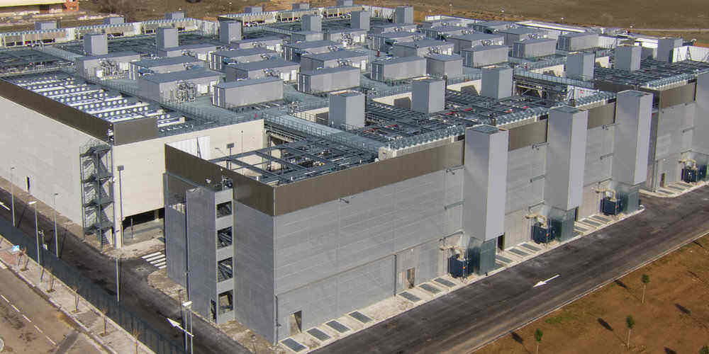 Telefónica deja atrás el "hardware" para centrarse cada vez más en los servicios