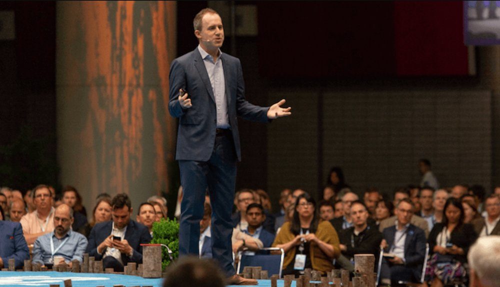 Salesforce nombra Presidente y COO a Bret Taylor