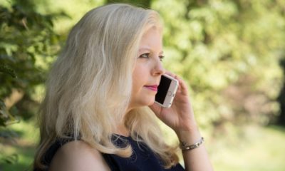 Google Duplex llega a España, en español, para actualizar horarios de comercios