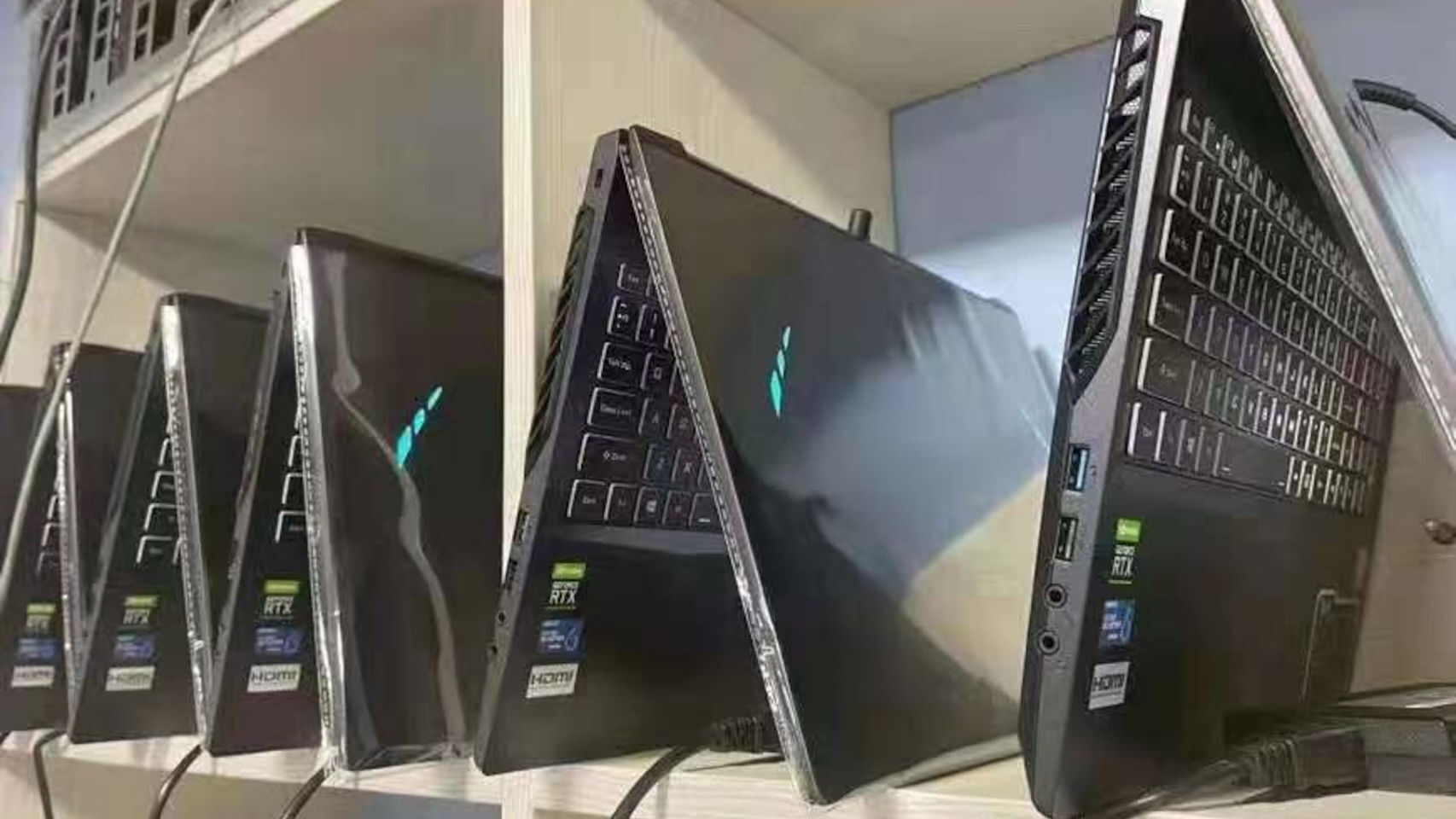 Portátiles Minando Bitcoins