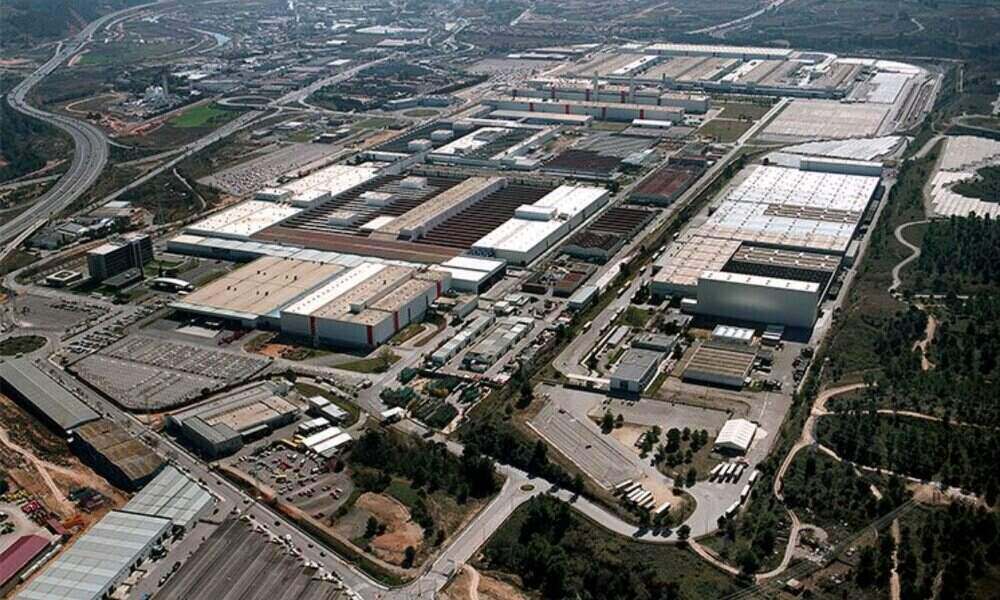 El Gobierno, con Seat e Iberdrola, abrirá la primera fábrica de baterías para coche eléctrico de España