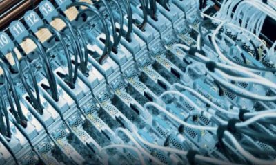 Microsoft prueba otro sistema de refrigeración para sus servidores: sumergirlos en un líquido especial