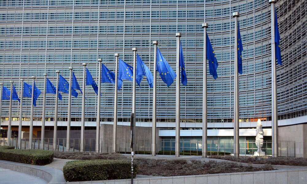 La Unión Europea anuncia un monedero digital que permitirá verificar la identidad de sus ciudadanos