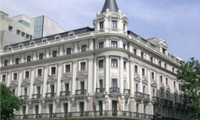 La CNMC abre expediente sancionador a Apple y Amazon por posibles prácticas anticompetitivas