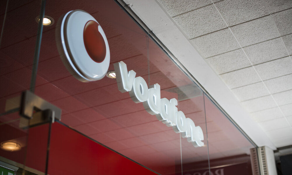Vodafone negocia su fusión con otras operadoras en varios países europeos: España entre ellos