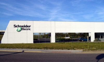 Schneider Electric venderá su división rusa a sus directivos en el país