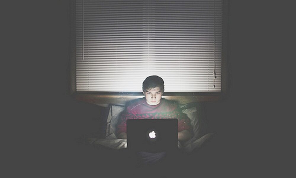 Google Play elimina aplicaciones que espiaban a usuarios por ver contenido pornográfico y homosexual desde sus dispositivos