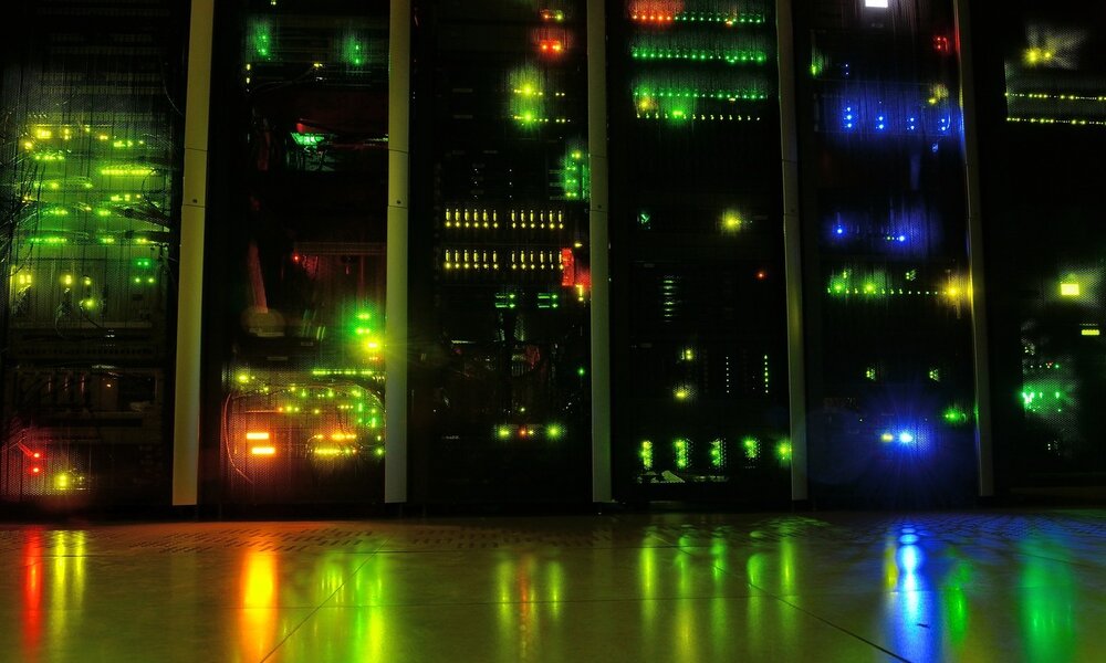 Los operadores de centros de datos europeos, muy preocupados por el suministro de energía