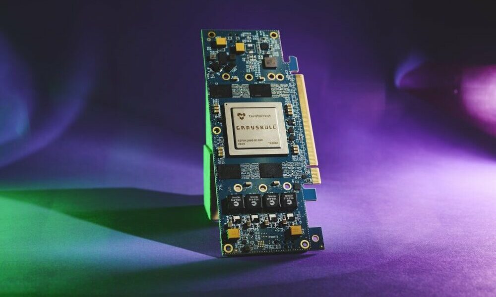 LG fabricará chips con la startup de diseño de ordenadores para IA Tenstorrent