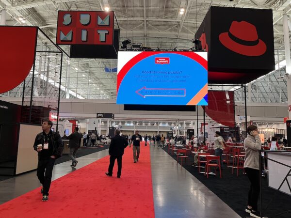 Red Hat y el futuro del Open Source sobre ruedas - MuyComputerPRO