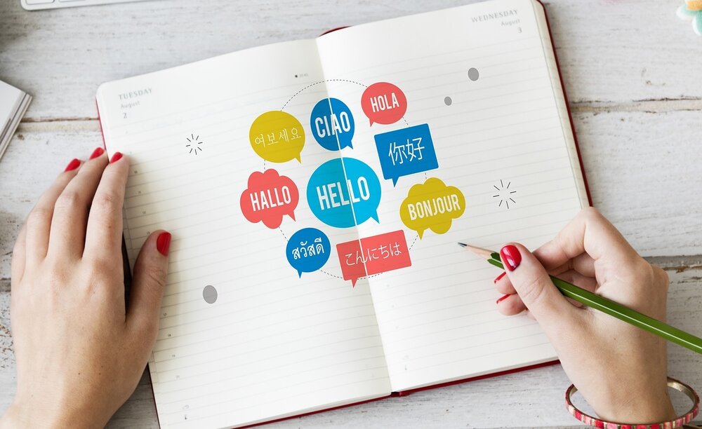 TeresIA, un proyecto que refuerza la traducción de terminología al español mediante IA