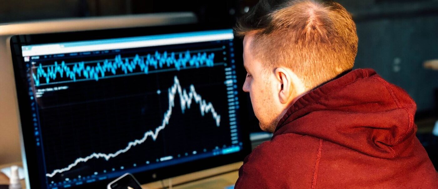 COBOL: un lenguaje cada vez más desconocido del que dependen aún sistemas críticos