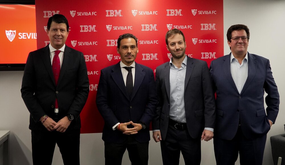 El Sevilla FC transforma el reclutamiento de jugadores con la IA generativa de IBM