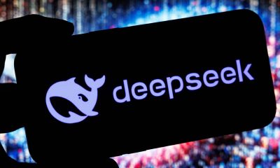 DeepSeek R1