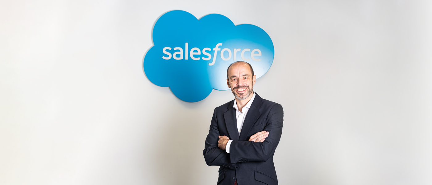 Gonzalo Goñi, “La IA agéntica de Salesforce no sustituye, amplía a las personas en la empresa”