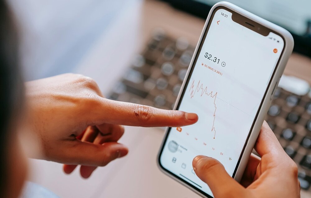 El acuerdo de OpenAI y Tuio para vender seguros en ChatGPT, detrás de la caida en bolsa de las aseguradoras