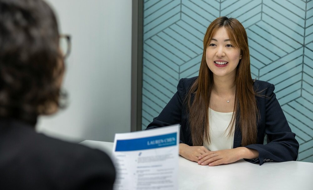 En un proceso de selección ¿qué prefieren los candidatos que haga la IA y qué los humanos?