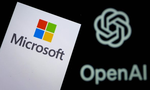 Microsoft considera demandar a OpenAI
