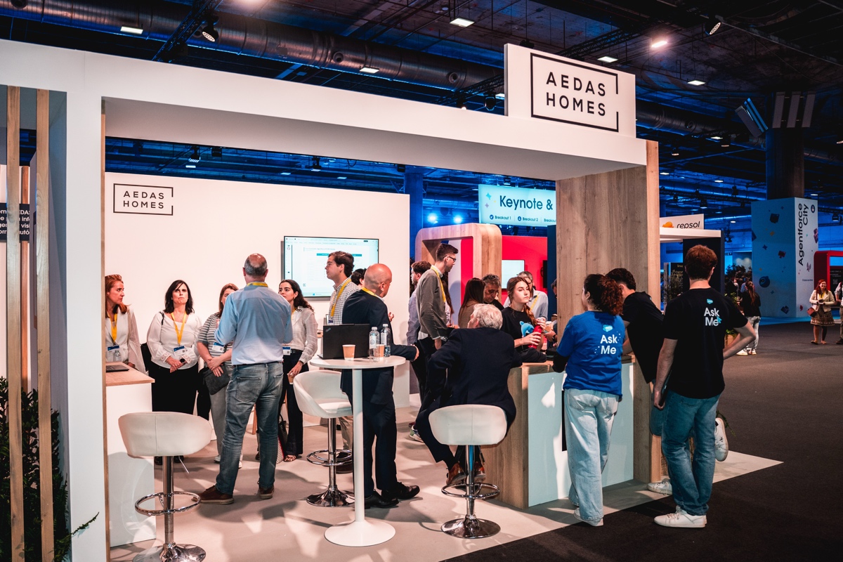 De los pilotos a la realidad: seis casos de éxito de agente de IA con Agentforce