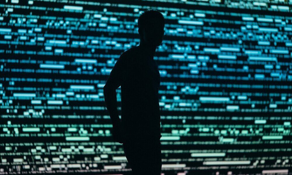 El riesgo interno crece en la era de la IA y exige un nuevo enfoque en ciberseguridad