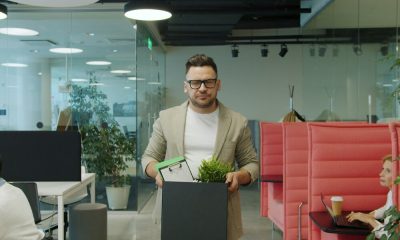 Siguen los despidos por culpa de la IA: Cloudflare recortará el 20% de su plantilla y DeepL el 25%