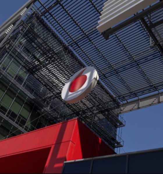 Dell ampliará los centros de datos de Vodafone en España