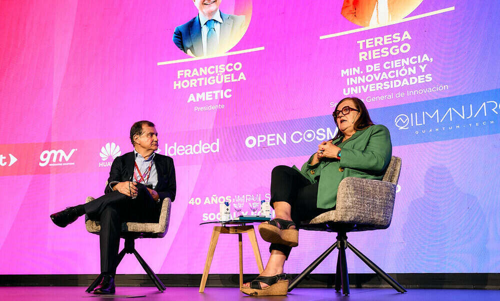 AMETIC cierra con el anuncio de la Estrategia Deep Tech y un pacto de estado sobre IA