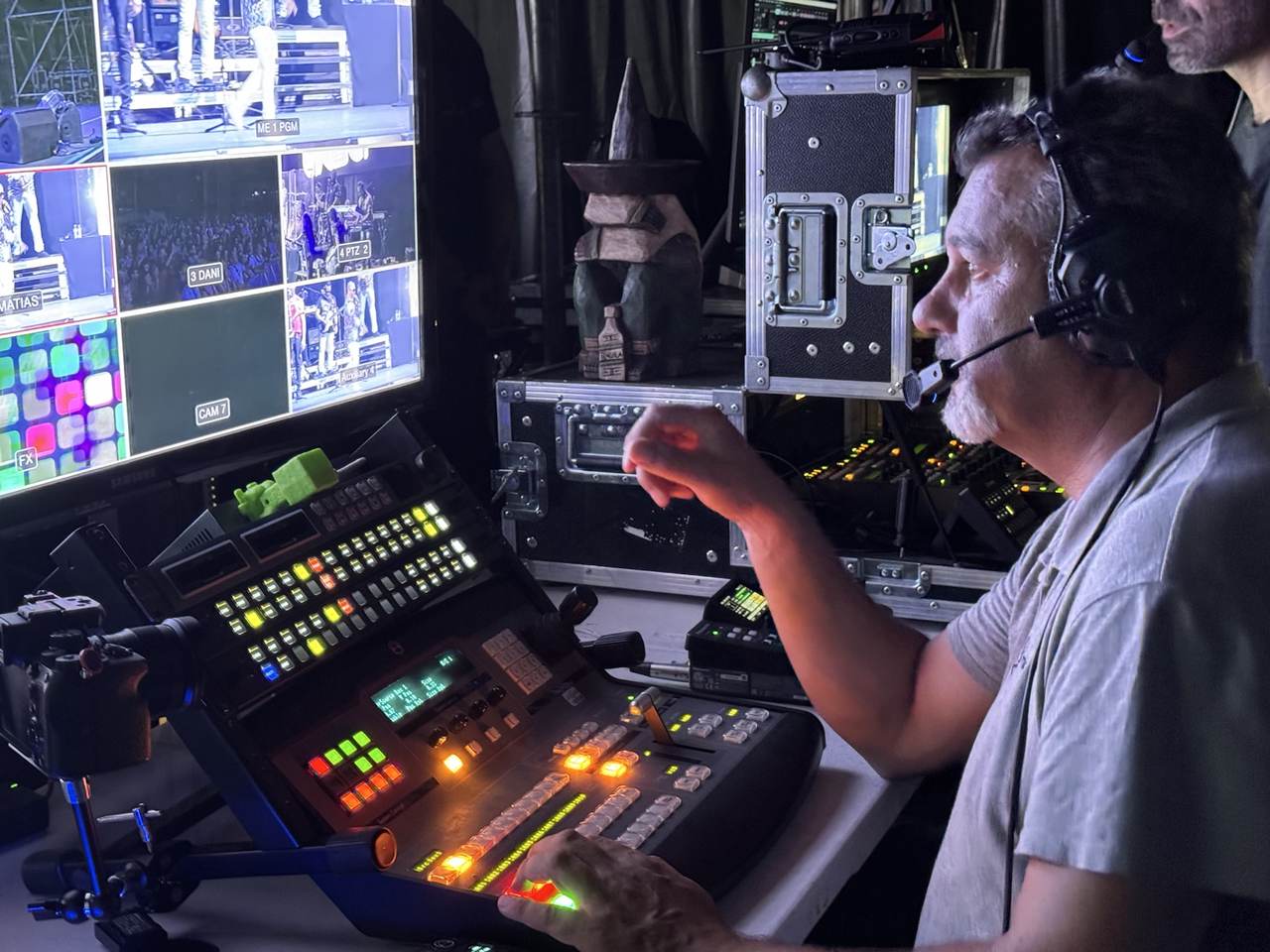 Israel Muñoz en la realización de Alma Festival con Stream Deck Studio